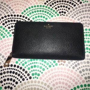 KATE SPADE Black Checkbook Wallet (Neda)